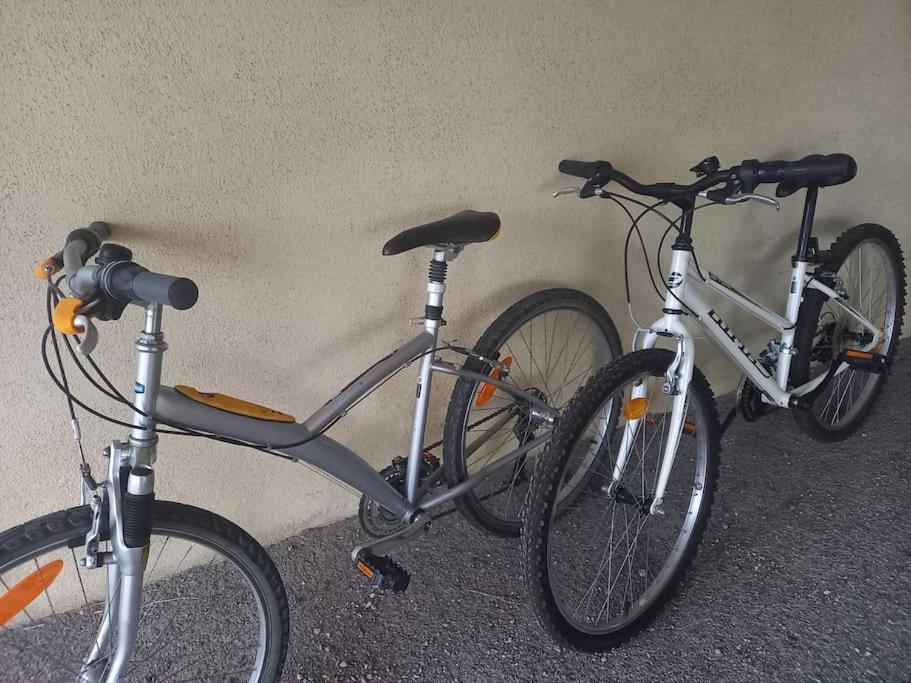 Cosy T2, Meuble De Tourisme 3 Etoiles, Parking Ferme , 2Velos, Wi-Fi Narbonne Exterior photo